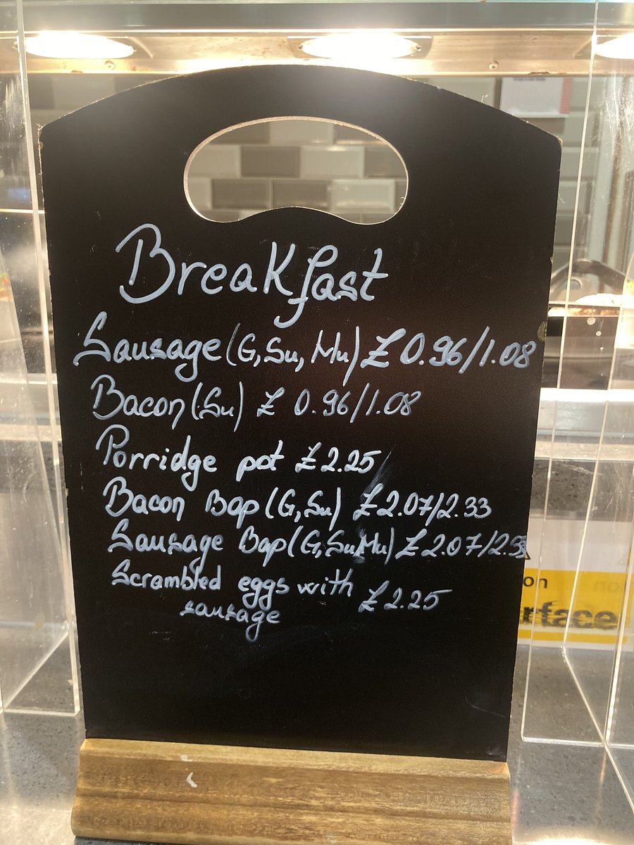 EventsGRE's tweet photo. It was a chilly morning this morning, so the Events Team warmed up with a Porridge pot from The Galley Cafe. We love the choice of toppings on offer - what do you have on your porridge? 😍 https://t.co/FfPaRY1bu5