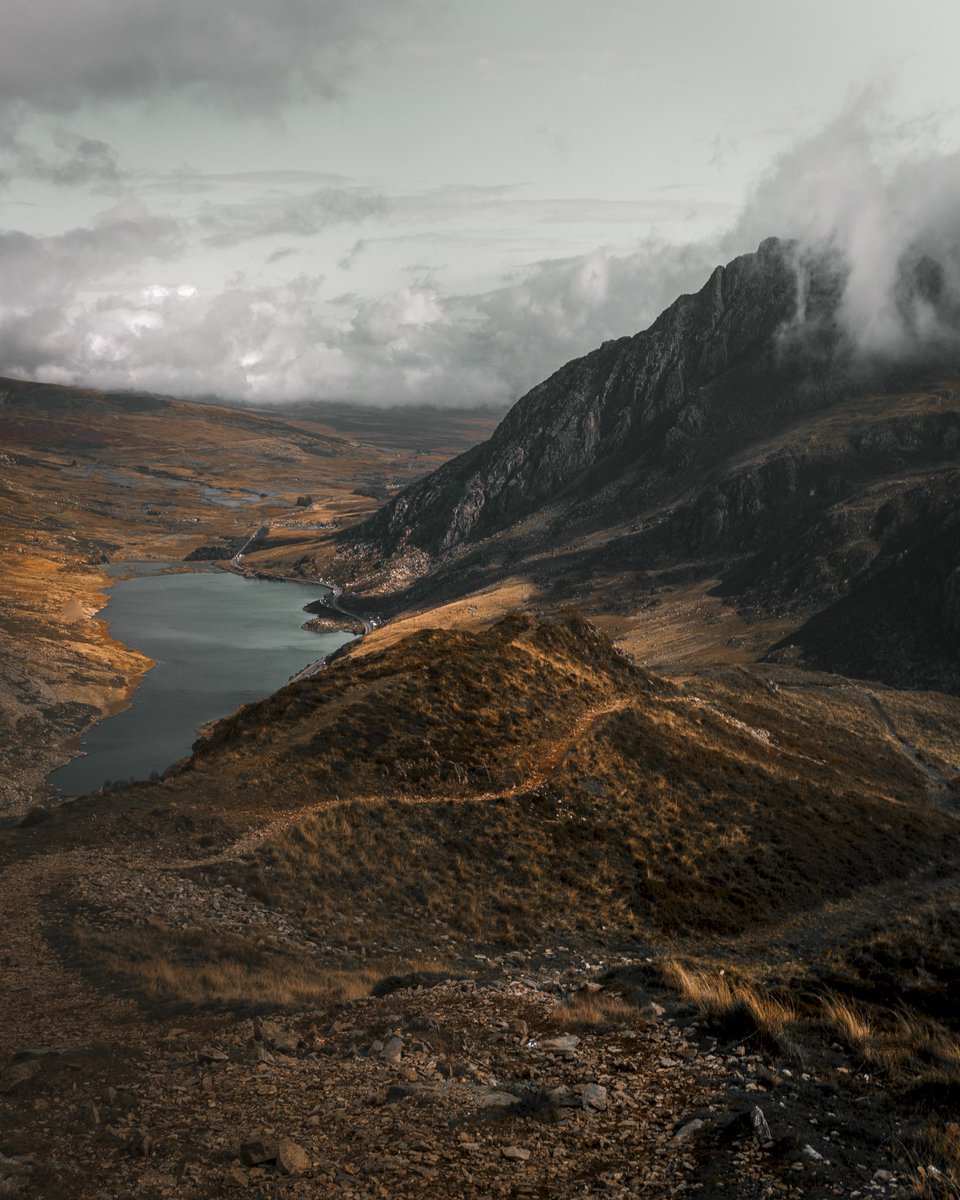 joc_creative's tweet photo. Snowdonia looking sweeeet 🙌🏼 #snowdonia #northwales https://t.co/kjk5JyFxDW