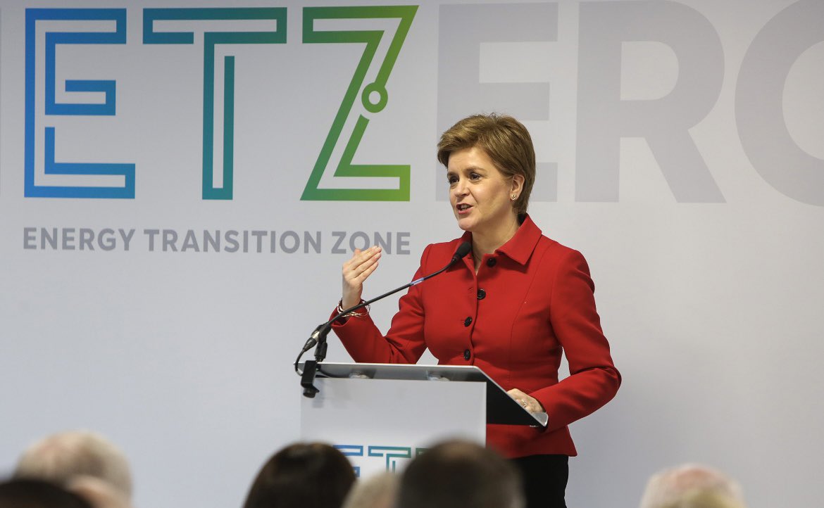 ETZLTD1's tweet photo. First Minister @NicolaSturgeon visited our office today to mark the formal launch of ETZ and welcomed the announcement we will collaborate with ORE Catapult to develop a world leading £9 million National Floating Wind Innovation Centre to be located within the zone. https://t.co/O0i29eTGCL