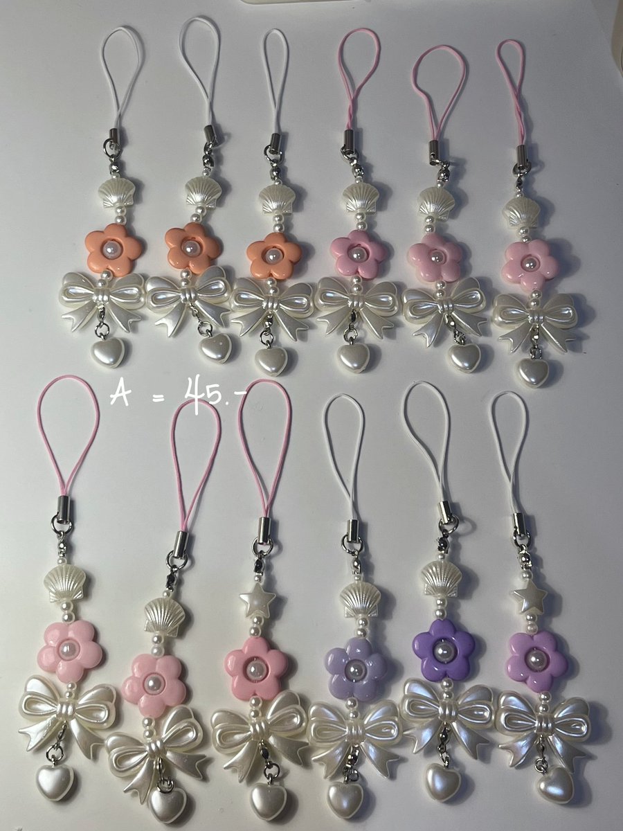 17mercredi's tweet photo. ♡̩͙  keyring  ꙳ ⊹ ｡ ﾟ

ราคาตามภาพเลยค่า✨🛼
:: ตะขอหัวใจชมพู +10

shipping 30฿
order via Dm 🤲🏻

#พวงกุญแจ #พวงกุญแจลูกปัด #พวงกุญแจหัวใจ #พวงกุญแจอะคริลิค https://t.co/cyGchN5SCY