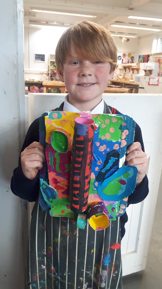 ShebbearCollege's tweet photo. Welcome back! Here's some Prep 5 Artwork from the last half of term to brighten up this rainy Monday - they created and designed these fantastic masks!
#ShebbearArt #Art #Masks #Sculpture #Colour #ShebbearCreativity #Creativity #Artists #expressionism #BeCreative https://t.co/STOUZrjxF1