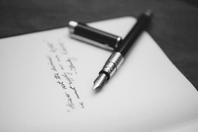 LetrasBreves's tweet photo. "Ahora yo no sé si vas a poder leer esta carta, pero igual siento como una necesidad de decirte que yo contigo he sido más feliz de lo que los libros dicen que se puede".

Eduardo Galeano. https://t.co/CIWHmeLlbI