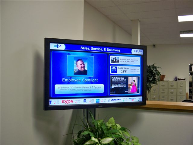 SimpTechUpdates tweet picture