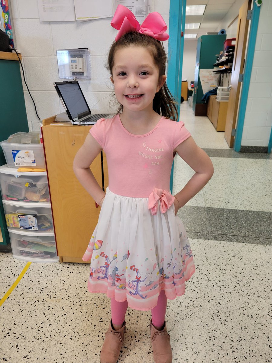 slcholis's tweet photo. All set to celebrate Dr. Seuss! https://t.co/emU3Q4GVyJ