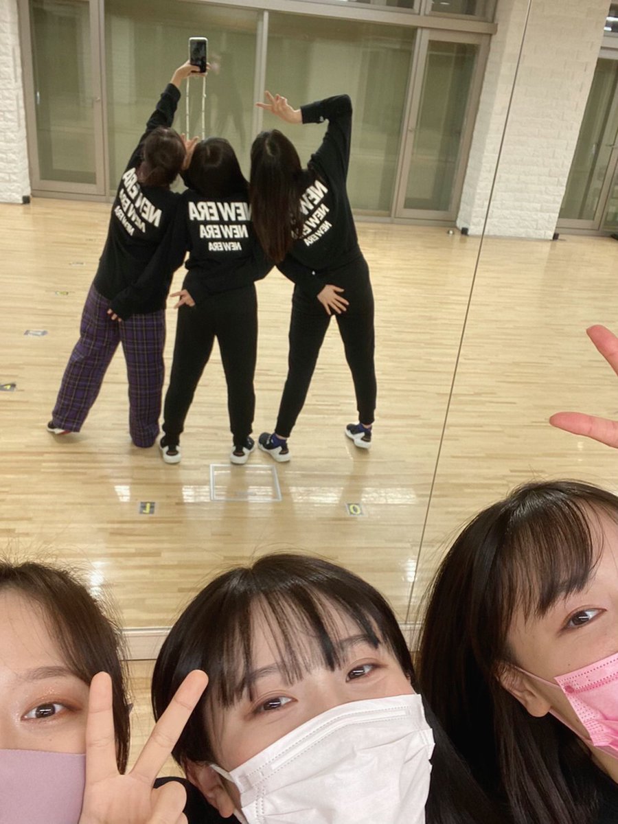 MorningMusumeMg's tweet photo. 【10期11期 Blog】 森戸知沙希ちゃん。小田さくら:… https://t.co/0yqxJiJrJz #morningmusume22 #モーニング娘22 #ハロプロ https://t.co/XPTr9CE3ao