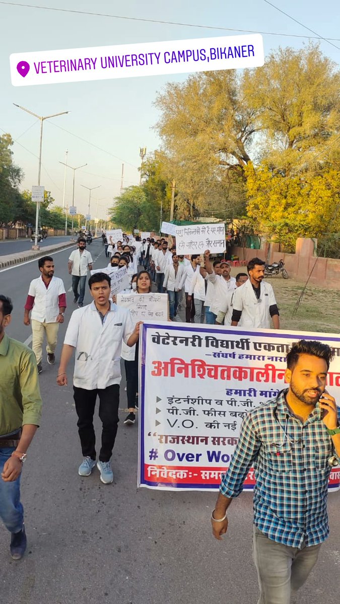 Jeetram Kariwal (@jeetukariwal) on Twitter photo दाँव पर सब कुछ लगा है, रुक नहीं सकते
टूट सकते हैं मगर, हम झुक नहीं सकते।
<a href="/KatariaLalchand/">Lalchand Kataria</a> <a href="/pantlp/">LP Pant</a> <a href="/GovindRMeghwal/">Govind Ram Meghwal</a> <a href="/1stIndiaNews/">First India News</a>
#increasevetstipend
<a href="/KatariaLalchand/">Lalchand Kataria</a> <a href="/1stIndiaNews/">First India News</a> <a href="/RajCMO/">CMO Rajasthan</a> <a href="/ashokgehlot51/">Ashok Gehlot</a> दाँव पर सब कुछ लगा है, रुक नहीं सकते
टूट सकते हैं मगर, हम झुक नहीं सकते।
<a href="/KatariaLalchand/">Lalchand Kataria</a> <a href="/pantlp/">LP Pant</a> <a href="/GovindRMeghwal/">Govind Ram Meghwal</a> <a href="/1stIndiaNews/">First India News</a>
#increasevetstipend
<a href="/KatariaLalchand/">Lalchand Kataria</a> <a href="/1stIndiaNews/">First India News</a> <a href="/RajCMO/">CMO Rajasthan</a> <a href="/ashokgehlot51/">Ashok Gehlot</a>
