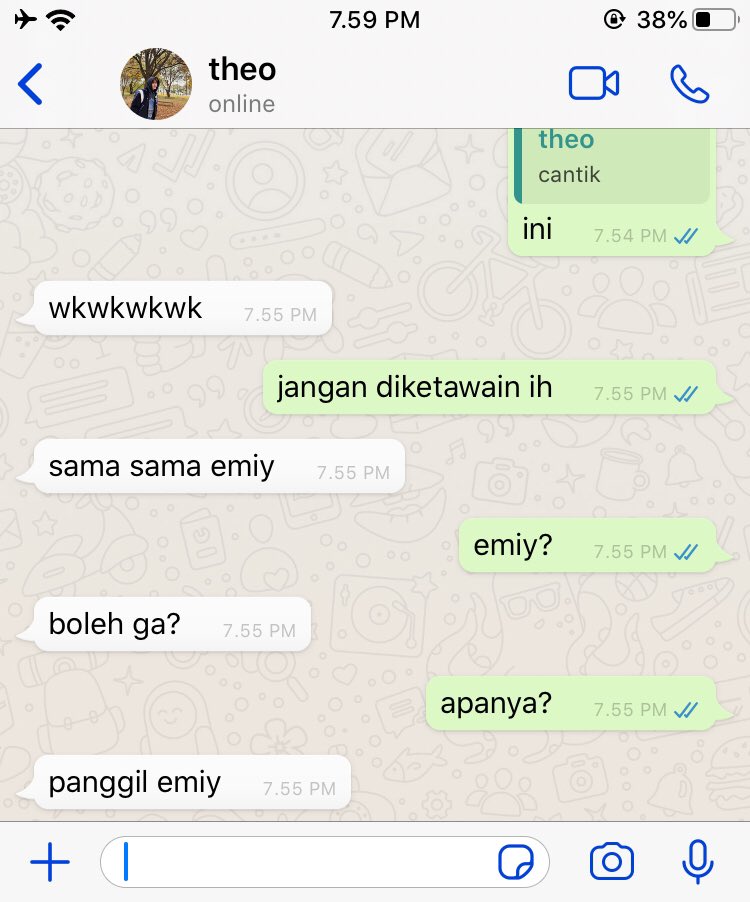 extenler's tweet photo. 125. Panggil Emiy. https://t.co/ewzQQTCFhv