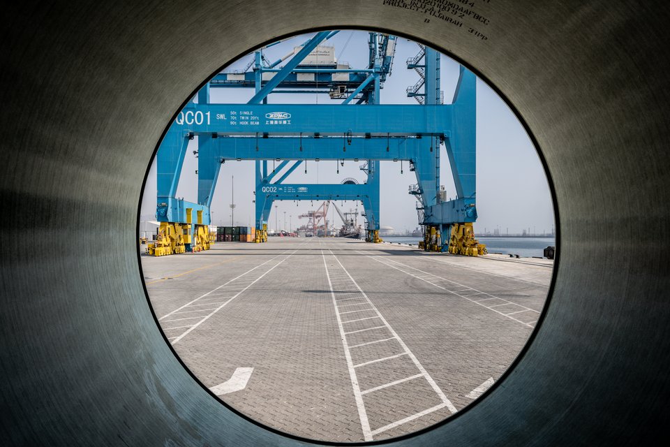 ADPortsGroup's tweet photo. We’re focused on growing our business internationally across all our vertically-integrated clusters.
#ADPortsGroup #ReimaginingTrade #FujairahTerminals https://t.co/Y8llodX136