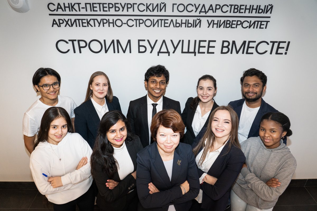 Tomorrow at 02.10 pm Join an online meeting for the international students of SPbGASU. COVID-19 immunization, arriving to Russia, staying in and living on student campus will be in the spotlight: zoom.us/meeting/regist…
