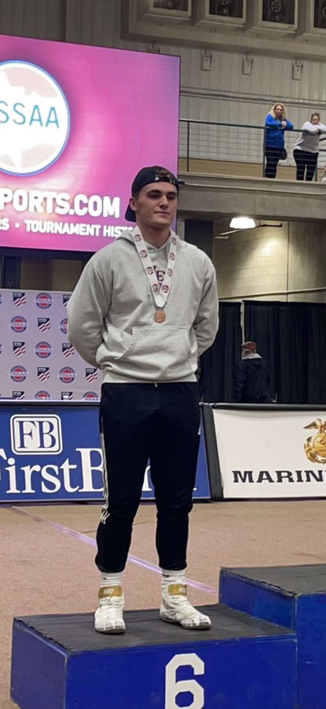 suplexsamm's tweet photo. State placer @GoMocsFB @GoMocs https://t.co/2m07pxNI5M