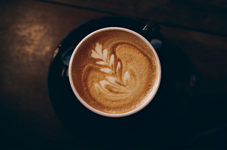 Did you know research suggests a significant association between higher #coffee consumption and a lower risk of all-cause #mortality? Read more about coffee and life expectancy on our website: bit.ly/3K3z3FY 

#HealthScienceWeek #coffeeresearch #coffeelife