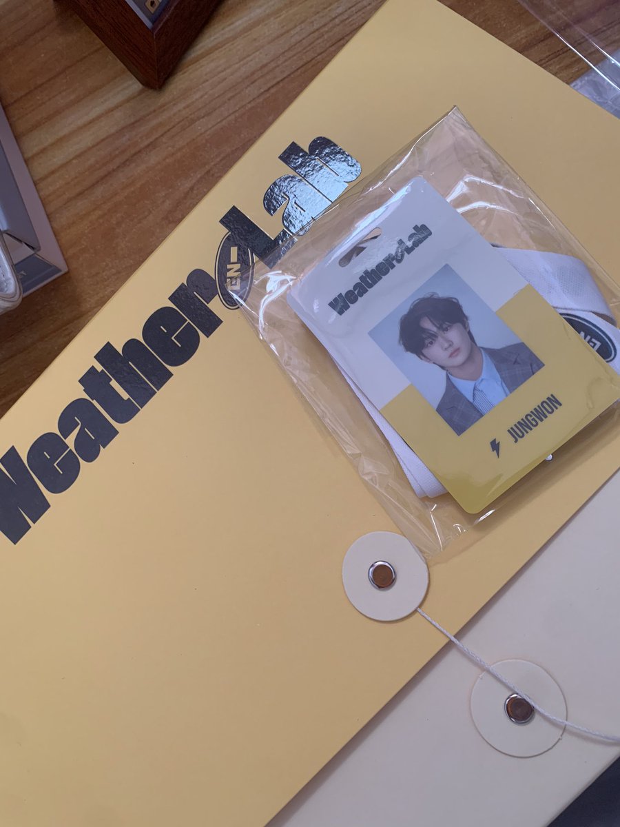 penguuucarteuu's tweet photo. πκ³β π³ κ° #penguuuhappymail κ± Λπ·Λ
π : @ramyeonzmart β¨
thank you so much po for the smooth transaction !! accomodating so much po and cute ng freebies and thank you card !! super secured napakahirap buksan π matic trade sa friend q na naka-pull ng hoon
#rmph_feedbacks https://t.co/99Xl4xGPAQ
