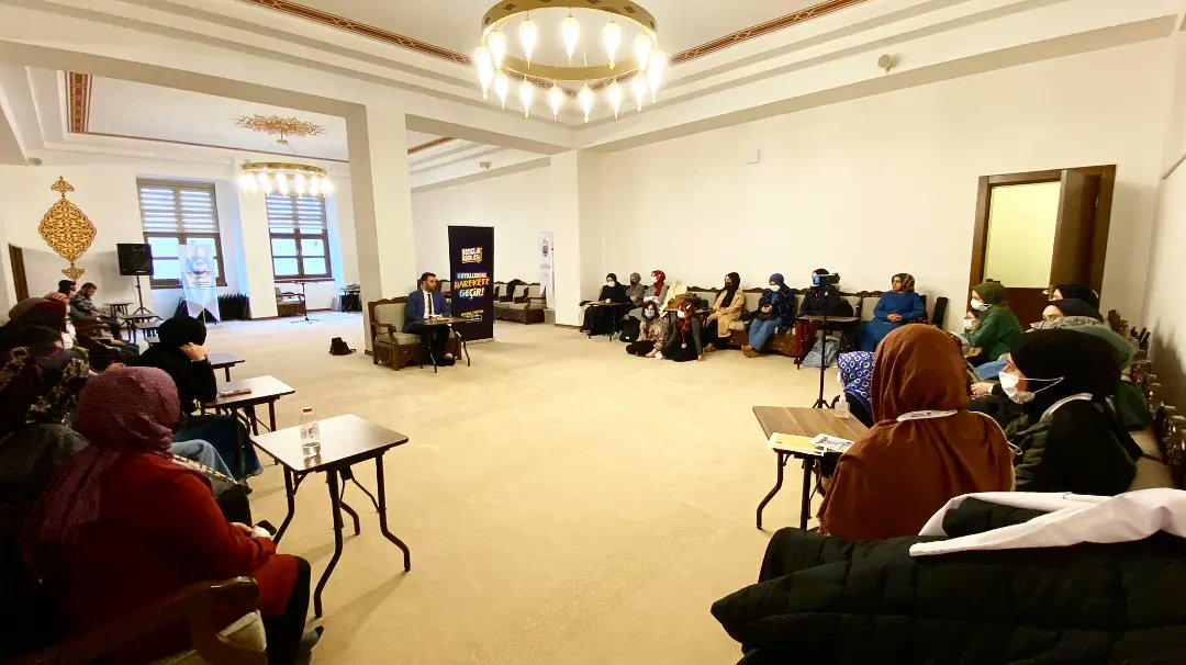 GenclikHamlesi's tweet photo. #GençlikHamlesi olarak 24 Şubat Perşembe günü #Ankara'da düzenlediğimiz "İman ve Aksiyon" programımızı Lokman Hekim Etik Değerler Kulübü'nde gerçekleştirdik.

Cem Hocamıza (@fcemertunc) kıymetli zamanlarını ayırıp katıldıkları için çok teşekkür ederiz 💐 https://t.co/lnRC9my4rP