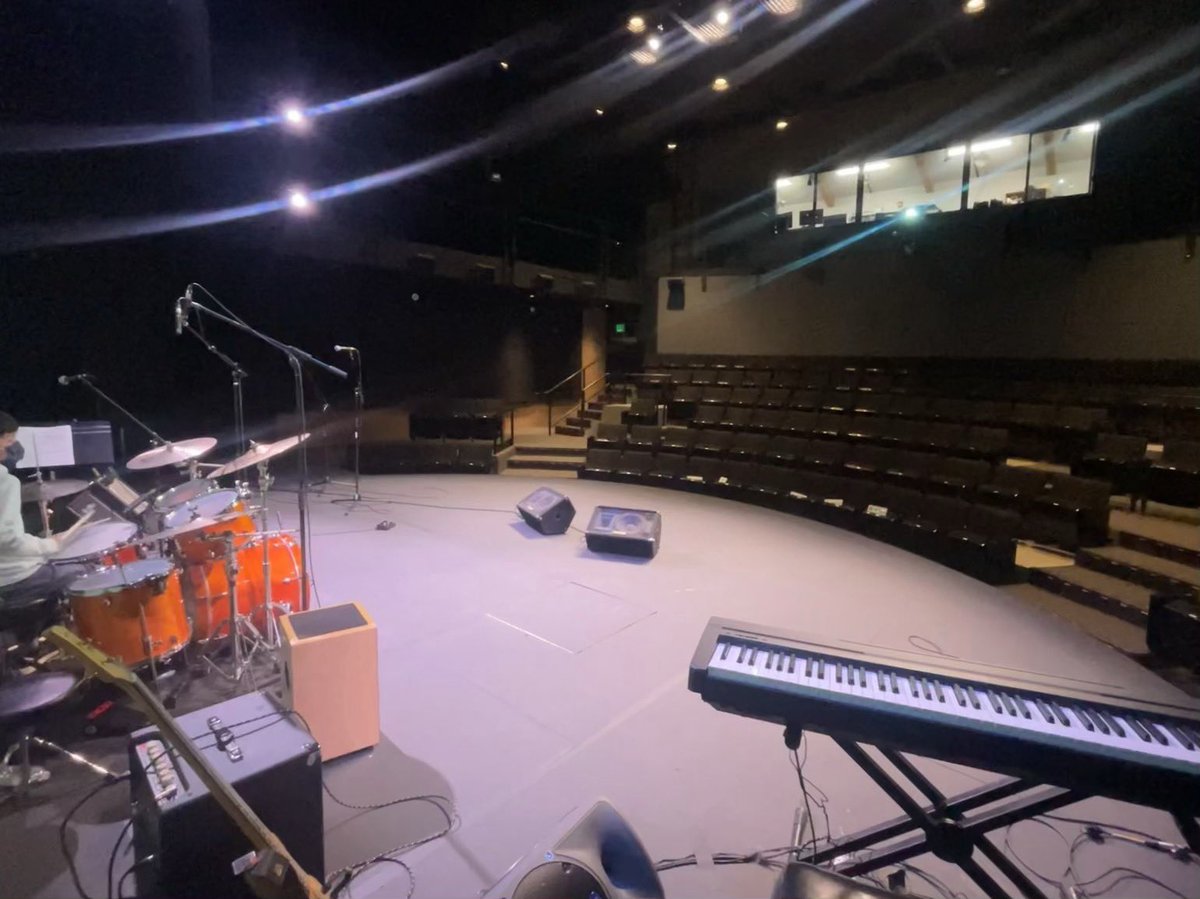 DonKellar's tweet photo. My boy #ck_rockster and I doing our sound check before gig #drums #music #musicians https://t.co/ggFlae8mwn