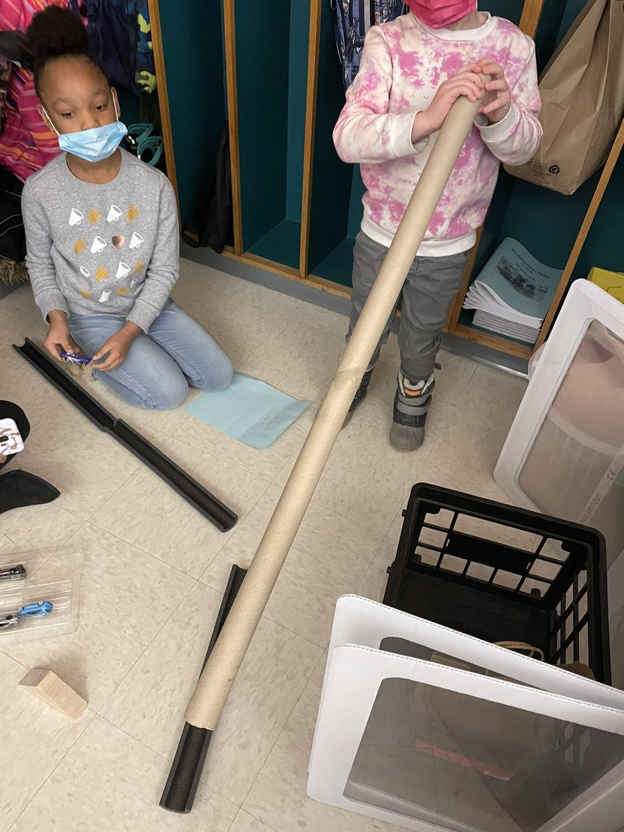 MrsGiannuzziSL's tweet photo. Our Kindergarten Scientists had SO MUCH fun celebrating our Materials in Motion unit!🎉 @mrsmichelSL @SCSDScience @FOSSscience @syracuselatin https://t.co/foO5thI9Ak