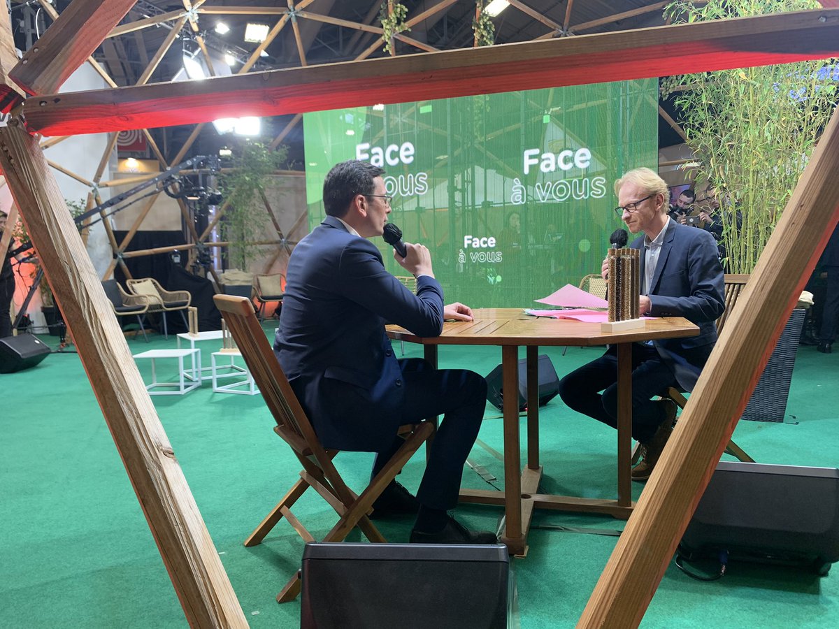 #agriculture #durable avec le témoignage de David Sergent de <a href="/Tereos/">Tereos</a> au <a href="/Salondelagri/">Salon International de l'Agriculture</a> <a href="/FBenabadji/">Fadela Benabadji</a> stand <a href="/VillageSemence/">VillageSemence</a>