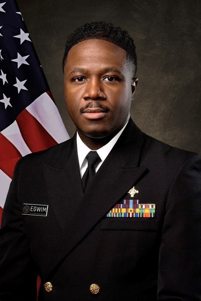 HRSAgov's tweet photo. Dr. Emeka Egwim joins #HRSA as the Director of the Office of Pharmacy Affairs and will oversee the 340B Drug Pricing Program. https://t.co/Hvir3YzImd