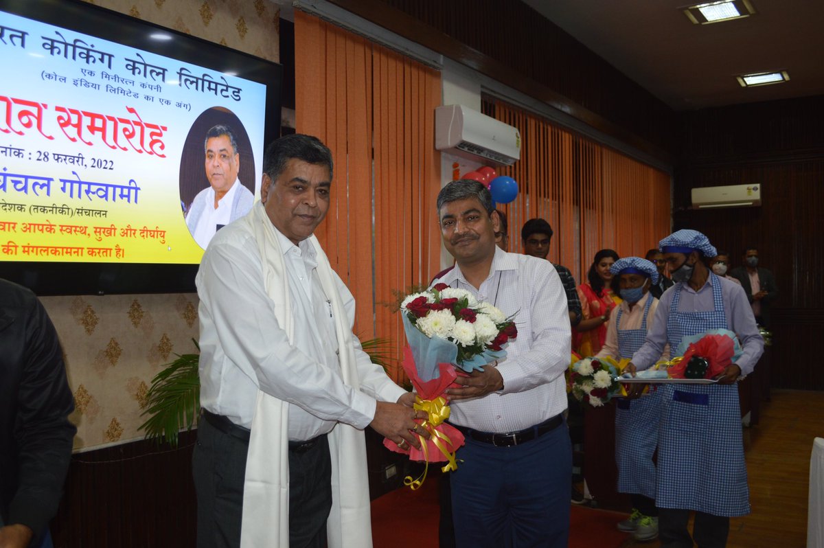 BCCLofficial's tweet photo. A felicitation ceremony was organized on the occasion of superannuation of Sri Chanchal Goswami, Director Technical (Operations), BCCL on 28.02.22 at Level-III, Conference Hall, Koyla Bhawan. https://t.co/qxyB4TM6bS