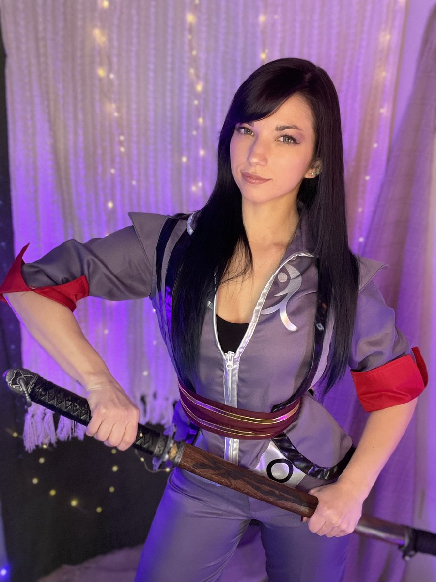 SeeCatBeCat's tweet photo. Cosplay 5/7 Yuri Lowell “Tales of Vesperia”
#yurilowell #cosplay #crossplay #sword #twitchstreamer #seecatplay https://t.co/IXOL0aziyx