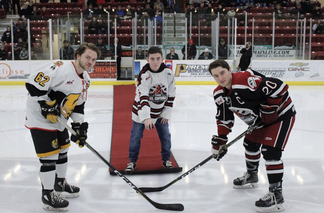 OilCapsHockey's tweet photo. 💙 The Virden Oil Capitals support our friend &amp; fan, Cade Scharff, on Rare Disease Day &amp; everyday!💙 https://t.co/FrLzr4btYK