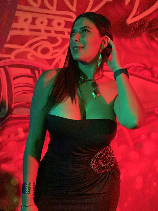 Sub&iacute; nuevas fotos y videos a mi Only Fans sigue la promoci&oacute;n !!! https://t.co/56cFhA3O36<a href="/tag/lindoviernes"class="tags"><span>#lindoviernes</span></a><a href="/tag/onlyfans"class="tags"><span>#onlyfans</span></a><a href="/tag/azucaralejandra"class="tags"><span>#azucaralejandra</span></a>