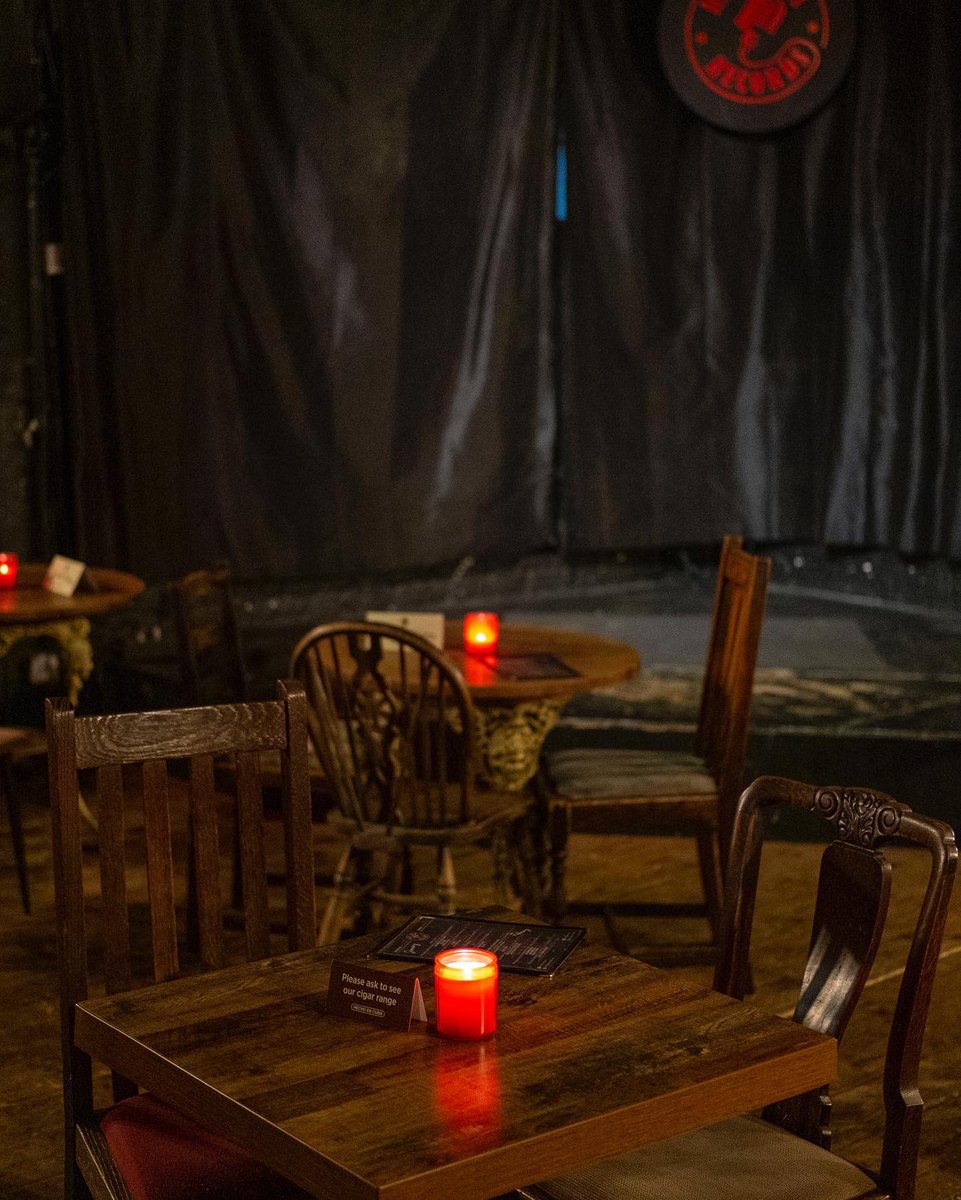 greyhorseking's tweet photo. Don’t miss out on one of Kingston’s best kept secrets @Ramjamrecords home to the blues party every Saturday, a variety of music, standup @CrackComedy and pub theatre!
https://t.co/2x0RqJgVf2
#speakeasy #secretlondon #kingstonuponthames #ramjamrecords #livemusic #smallbusiness https://t.co/v6PRZ5poig