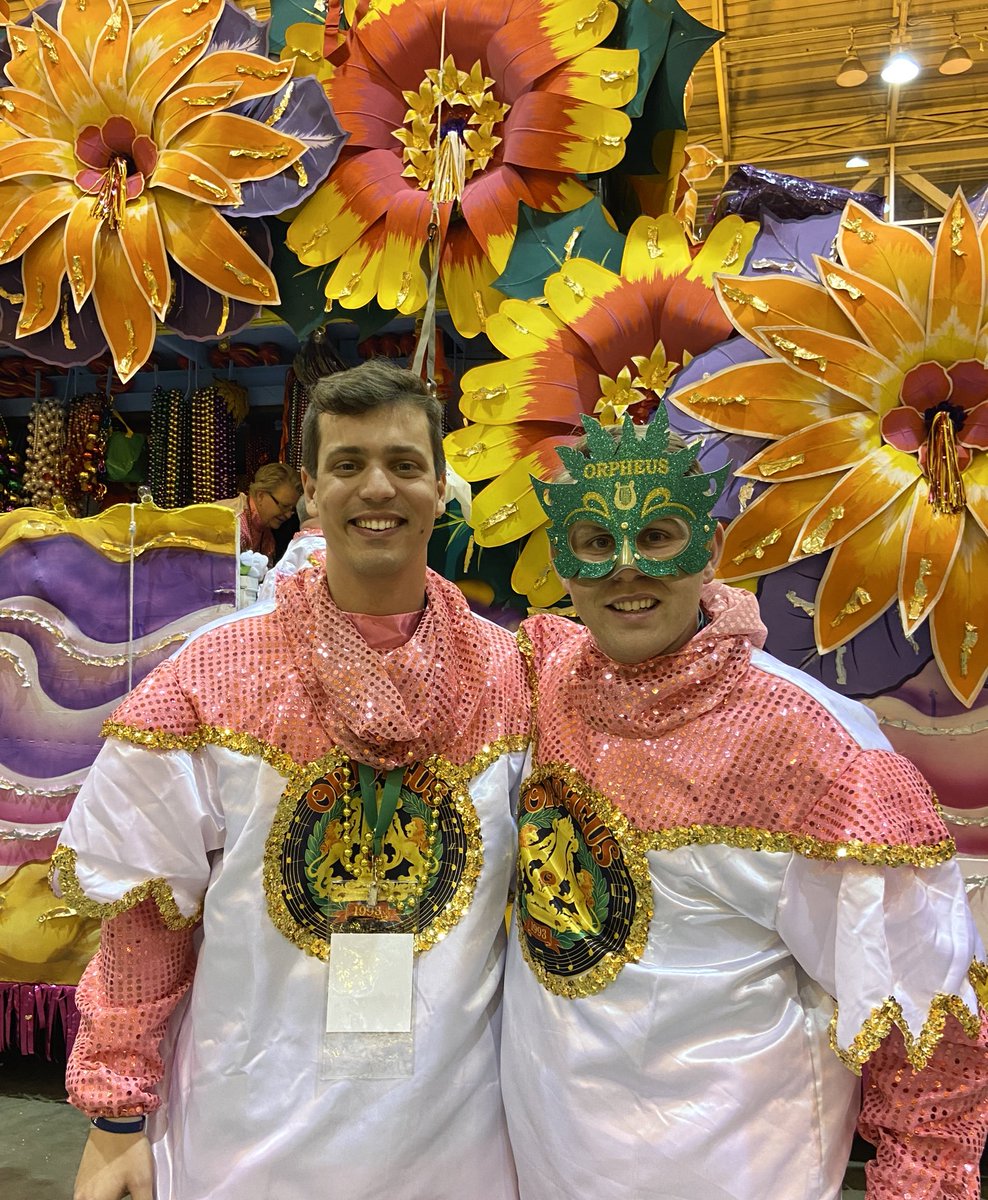 TylerJonKai's tweet photo. Happy Lundi Gras! The last time @KreweofOrpheus rolled I was on Float 14 with great friends. Can’t be there this year but the spirit of Mardi Gras is alive here in Lincoln, NE! 

#HailOrpheus #HappyMardiGras 🟣🟢🟡 https://t.co/ckrbI3ZPZr