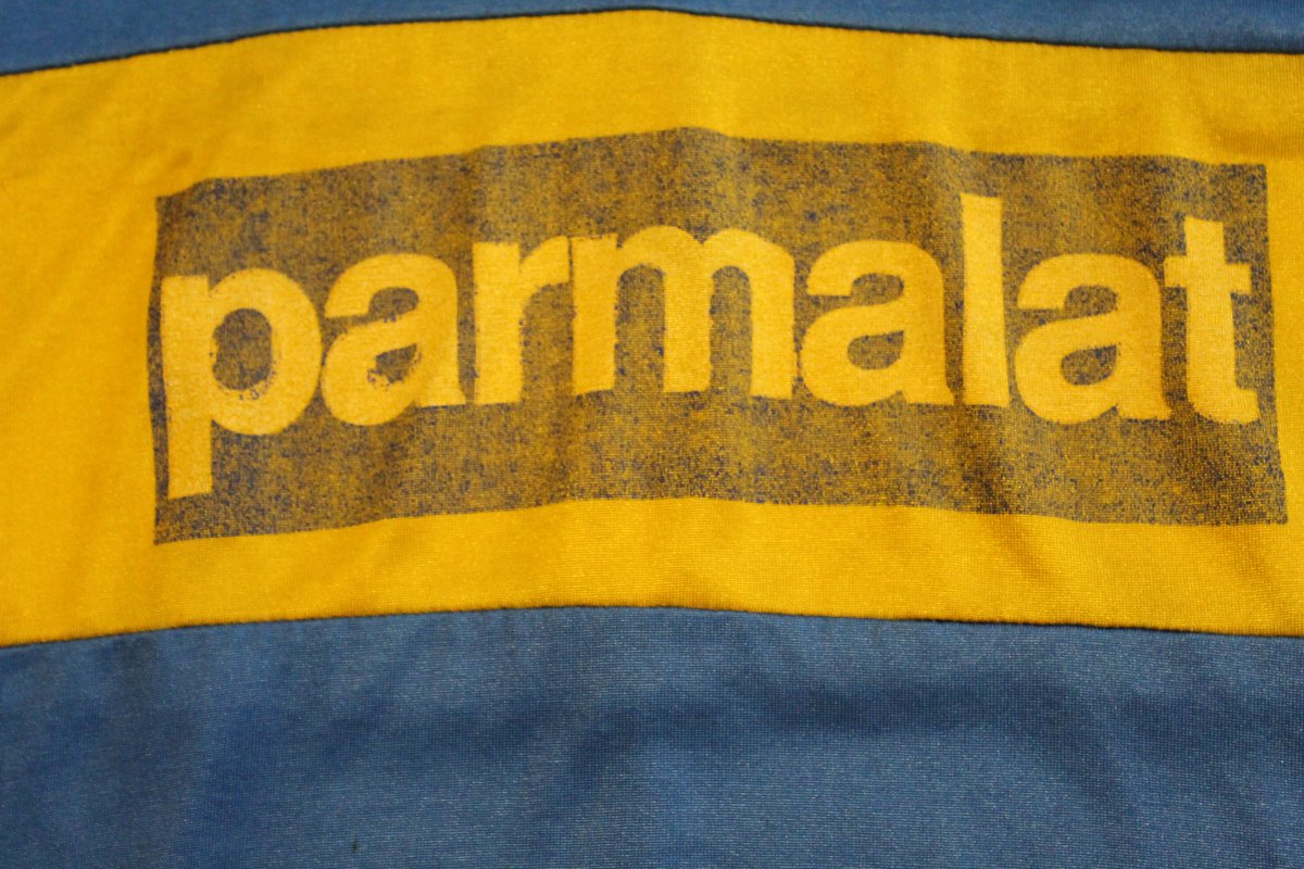 casacastan's tweet photo. 🛡️ Boca Juniors
👕 Adidas | Titular
🗓️ 1993
📏 Talle 2 | M actual
🧐 Original de época. Publicidad desgastada y algunas manchitas en la manga.
💲 9000 https://t.co/ouL98ZWS7j
