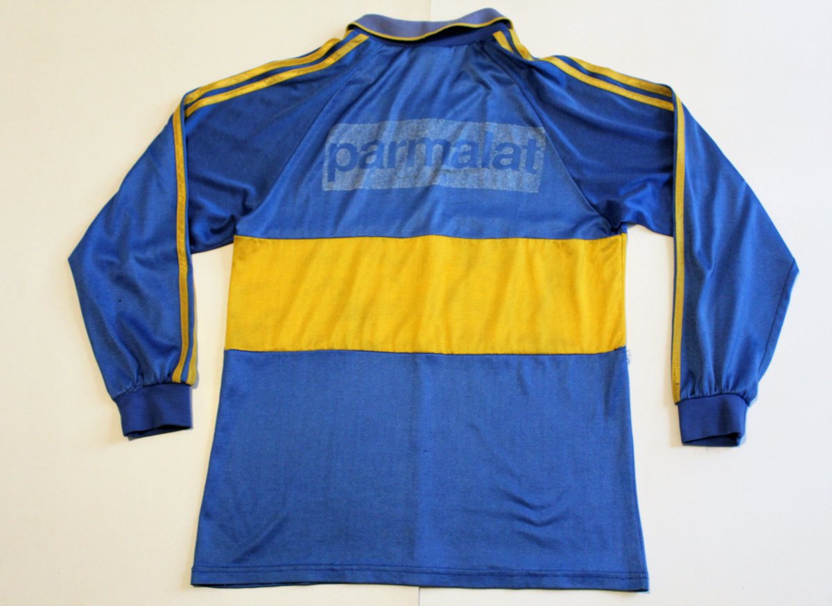 casacastan's tweet photo. 🛡️ Boca Juniors
👕 Adidas | Titular
🗓️ 1993
📏 Talle 2 | M actual
🧐 Original de época. Publicidad desgastada y algunas manchitas en la manga.
💲 9000 https://t.co/ouL98ZWS7j