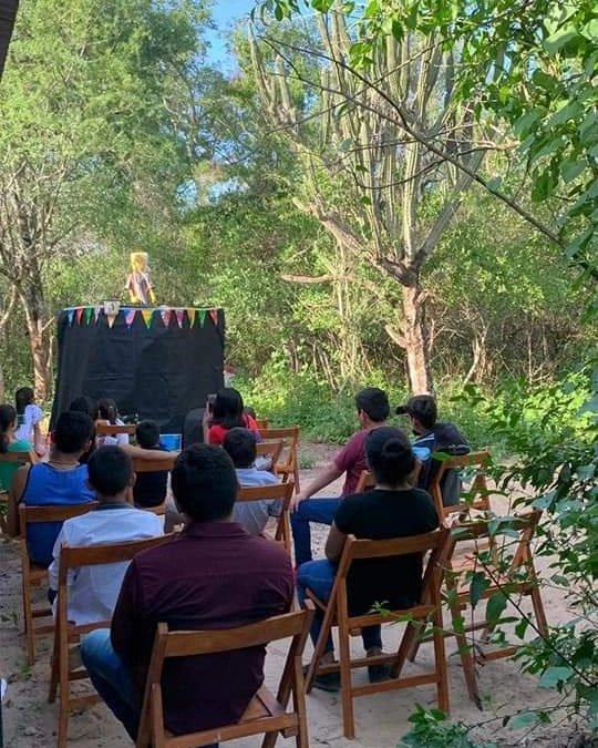 insturchaco's tweet photo. 💚 En la "Escuela Taller de Turismo de Naturaleza El Bermejito" en el Paraje La Armonía, se realizó con éxito la obra “Titeres sacados del tacho”. https://t.co/75apmLxGpd