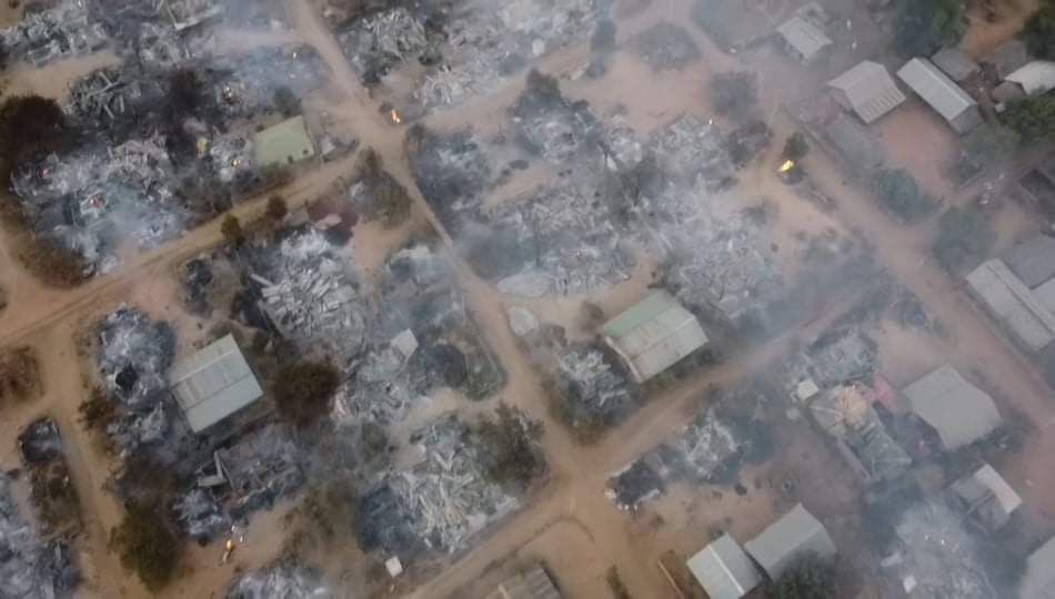 spring_2021's tweet photo. After Military lauched Airstrike with 2 Mi-35 and deployed 60 troops with 2 helicopters in ThapyayAye Village, Yinmarpin Tsp today,set the houses including monastery on fire. There are 230houses in the village and It is unknown exactly how many houses are on fire.

#2022Feb28Coup https://t.co/q5Aai1CGJv