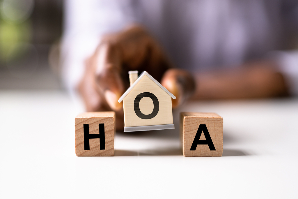 johnamedeiros7's tweet photo. The HOA: Get to know the basics The HOA: Get to know the basics https://t.co/tjrta2t3Gw