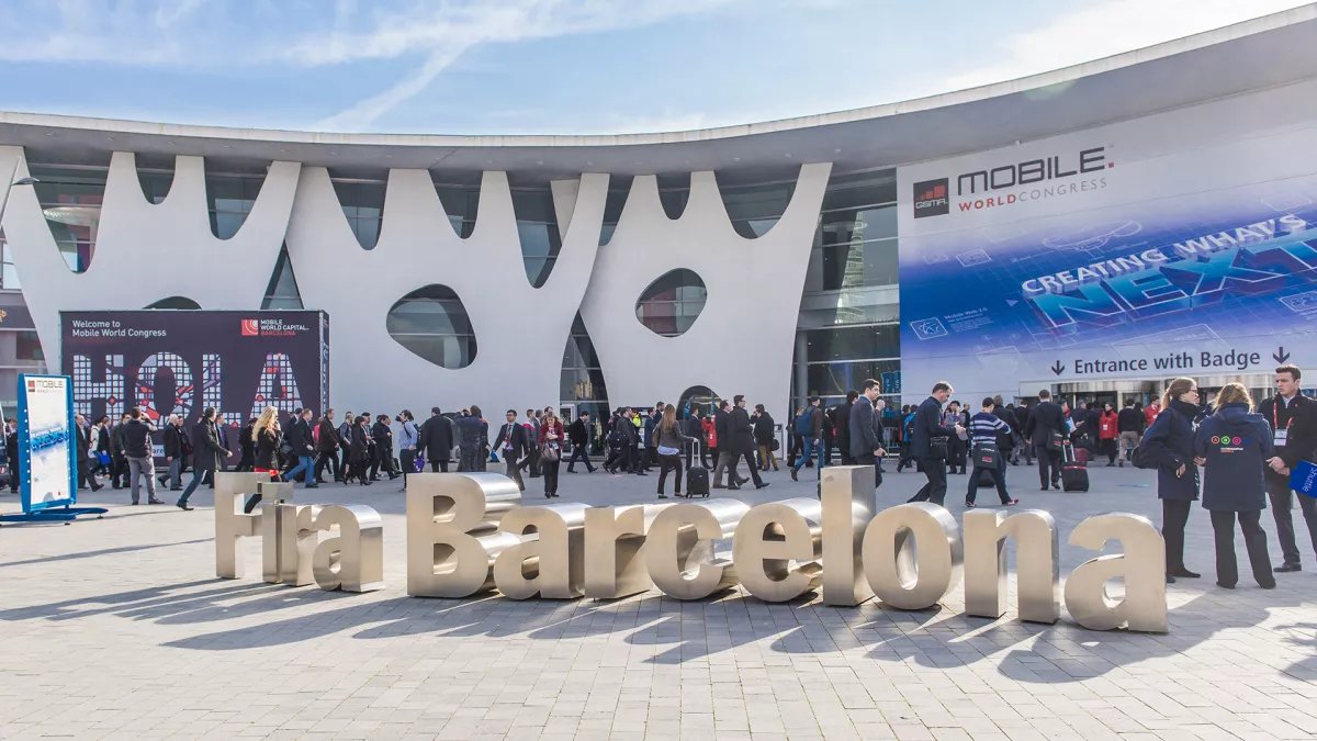 MomentumLetter's tweet image. MWC 2022 live blog — all the big news as it happens

$VSBY $VSBGF #5VS

The latest news from the Barcelona mobile conference

bit.ly/3hrOThE
