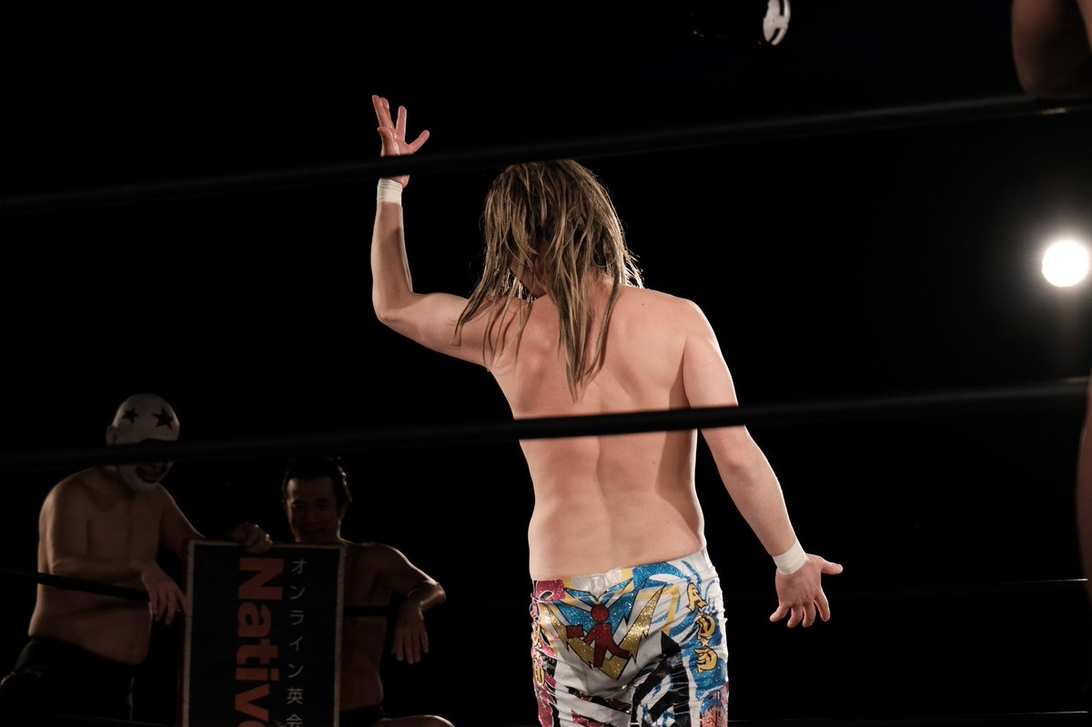 glossy1002's tweet photo. 2022.2.28 新宿FACE
西口プロレス21周年おめでとうございます!
棚卸弘至 さん
#NOACE https://t.co/EFrRYdSMAC