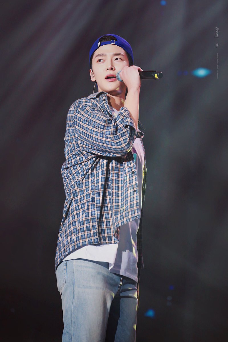 dear_for_rowoon's tweet photo. 난 너의 마음을 응원해
It’s right
It’s good
마음대로

-도레미

@SF9official 
#로운 #로운이라는_문학 https://t.co/agpOVn43wh