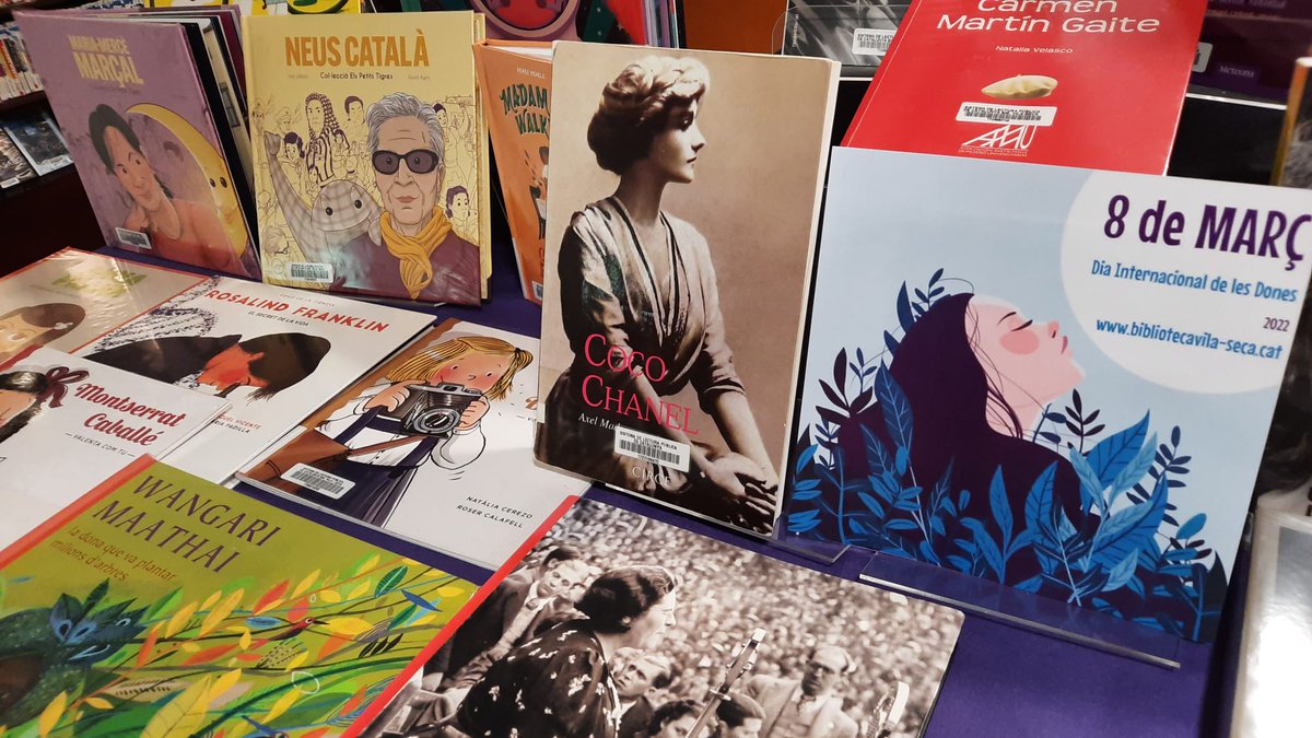 BiblioVilaseca's tweet photo. Des de la @BiblioVilaseca hem preparat una #exposició de llibres sobre #dones amb motiu del #8M2022. També podreu gaudir de la conferència de Meritxell Ferré organitzada per @cevila_secans el proper 3 de març a les 18.30h: "El maig de les dones. Moviment feminista a la transició" https://t.co/wa87SjKCEN