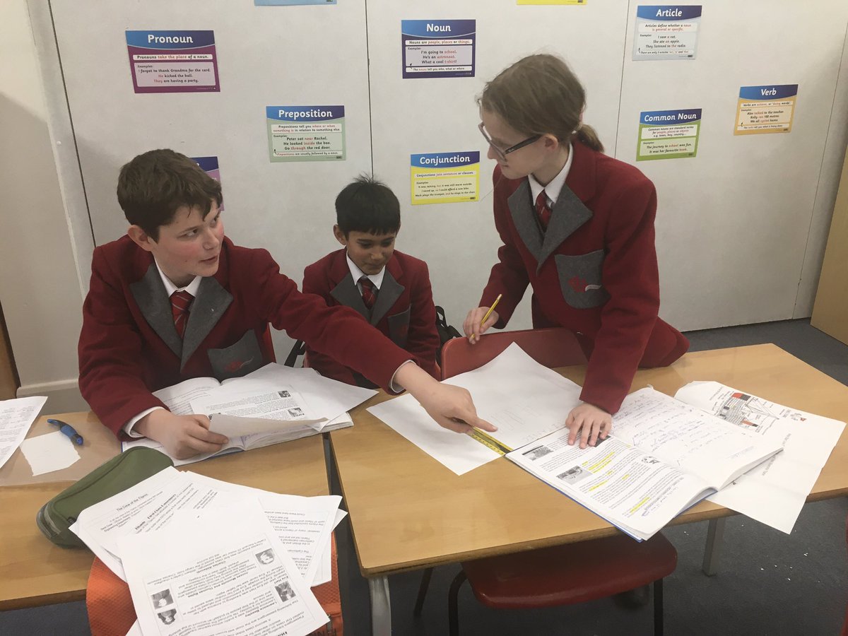YateleyManorSch's tweet photo. Year 5 are loving their new ‘Titanic’ project in English and Drama. Here they are finding information to create promotional posters and using the ‘role on the wall’ technique to investigate characters on board. #yateleymanor #researchers #collaboration #firstclasswork https://t.co/keAmA2E9MU