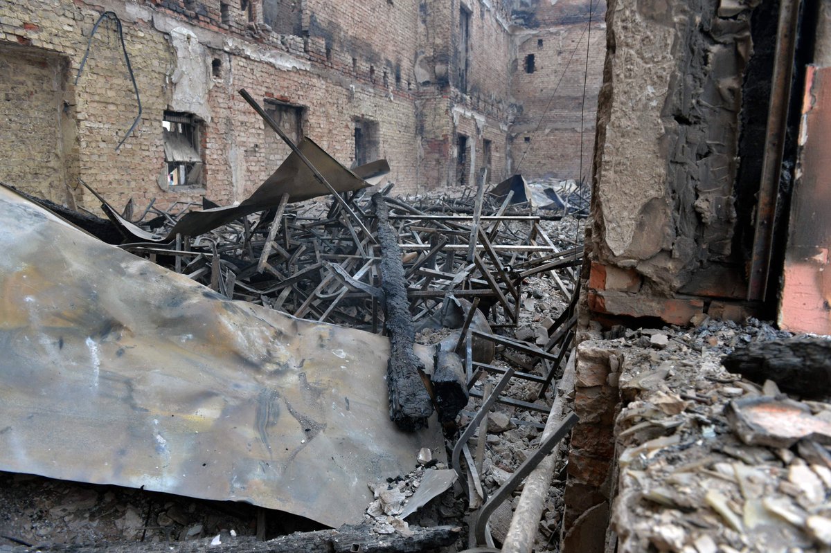 Telegraph's tweet photo. 🔴At least 11 civilians have been killed in Russian shelling on Ukraine's second most populated city Kharkiv, the regional governor said, adding dozens more had been injured
https://t.co/BdAD9NBJg1 https://t.co/91q0AoszXs