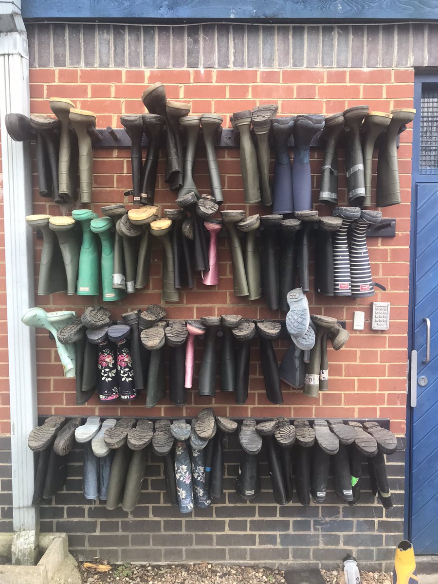 Delightful dining (@delightfuldinin) on Twitter photo A wall of #wellies #deliveredfuneralbuffet <a href="/PutneyTownRC/">Putney Town RC</a> <a href="/LoveMortlake/">Love Mortlake</a> @MyRichmondApp <a href="/Xav_Anderson/">Xav Anderson - Clockwork City</a> <a href="/Tiffanymac_pmu/">Tiffany MacDonald</a> <a href="/travelwithjodik/">Jodi Kerr</a> <a href="/tastecreative_/">Geoff Curtis</a> <a href="/TheGoodSunbury/">The Good Estate Agent Sunbury on Thames</a> <a href="/Sassy_Apron/">Sassy</a> <a href="/TwickStudios/">Twickenham Film Studios</a> <a href="/BreweryMortlake/">Mortlake Brewery Community Group (MBCG)</a> <a href="/WeAreMortlake/">Mortlake Community Association</a> A wall of #wellies #deliveredfuneralbuffet <a href="/PutneyTownRC/">Putney Town RC</a> <a href="/LoveMortlake/">Love Mortlake</a> @MyRichmondApp <a href="/Xav_Anderson/">Xav Anderson - Clockwork City</a> <a href="/Tiffanymac_pmu/">Tiffany MacDonald</a> <a href="/travelwithjodik/">Jodi Kerr</a> <a href="/tastecreative_/">Geoff Curtis</a> <a href="/TheGoodSunbury/">The Good Estate Agent Sunbury on Thames</a> <a href="/Sassy_Apron/">Sassy</a> <a href="/TwickStudios/">Twickenham Film Studios</a> <a href="/BreweryMortlake/">Mortlake Brewery Community Group (MBCG)</a> <a href="/WeAreMortlake/">Mortlake Community Association</a>
