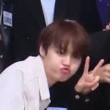 03SACE's tweet photo. doyoung is literally the cutest little bean to ever exist :> https://t.co/aaIVtBrRsB