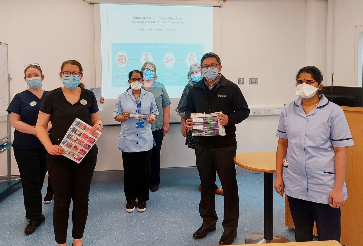Mouth Care Monday in Naas General Hospital! Excellent education sessions on the importance mouth care by nurse practice development. For all staff, every Monday in Feb 👍🏻 #mouthcarematters #naasgeneralhospital @DMHospitalGroup <a href="/Elaine04397229/">Elaine Harris</a> <a href="/Iskushealth/">Iskus Health</a>