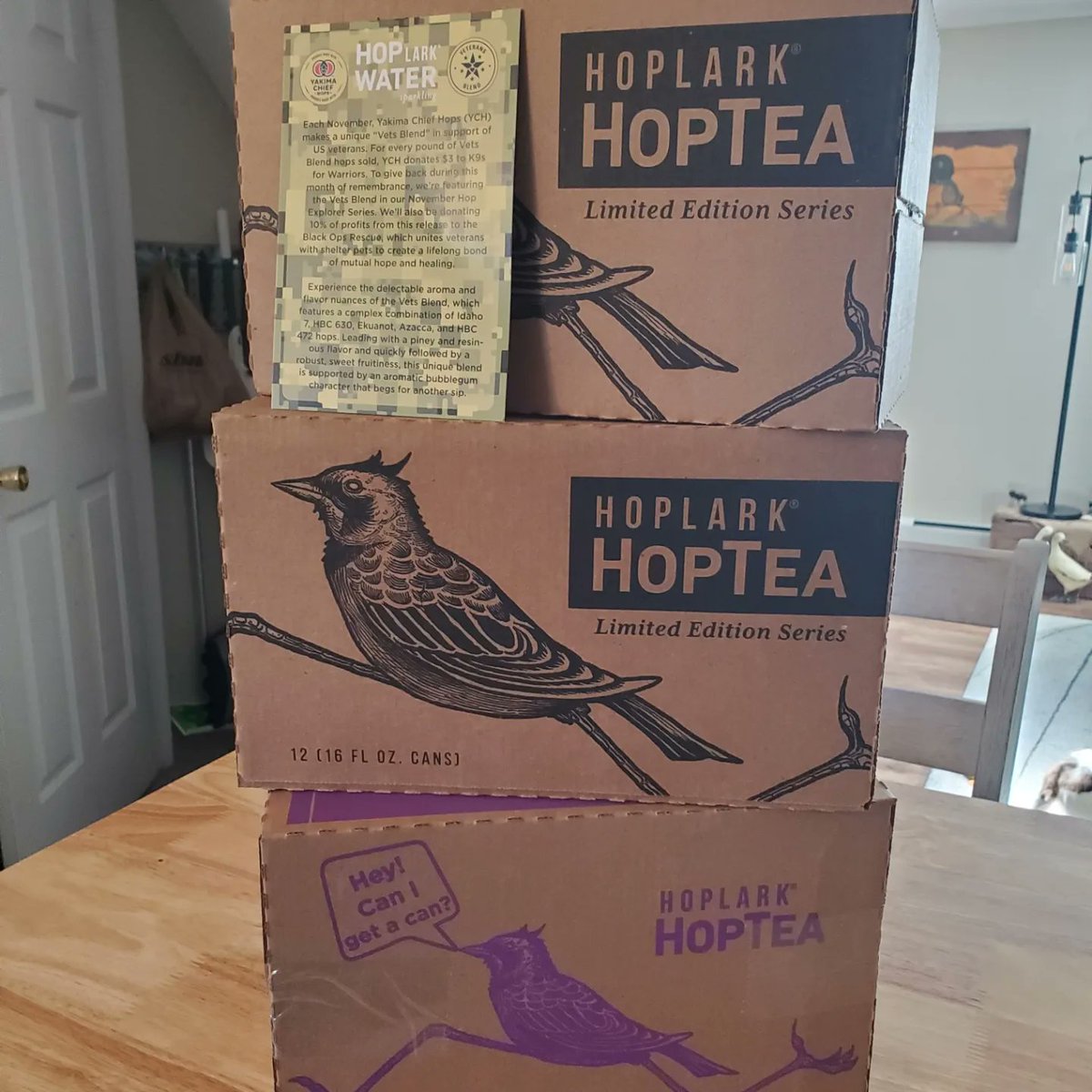 Social4Sarah's tweet photo. Looks like I gotta get hydrated!
Love these deliveries! @drinkhoplark makes it easy to keep making #HealthyChoices, every single day.
#ItsAnExperience #CrackOneOpen #LimitedEdition #Tweet https://t.co/aDeQG8FAQP