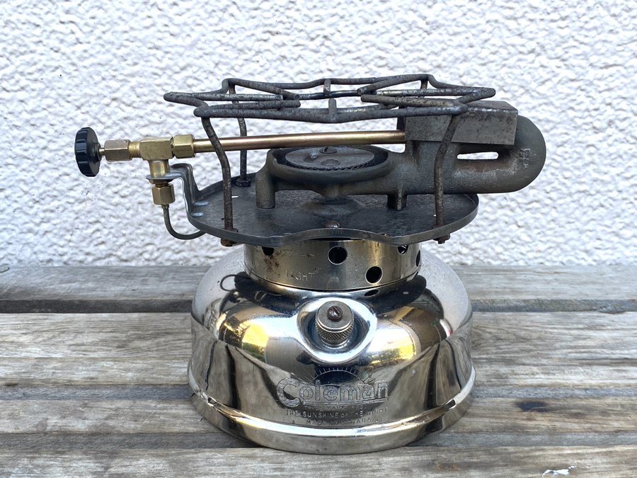 コールマンフェザーストーブ400bだととろ火ができないって本当 Outdoor Fan