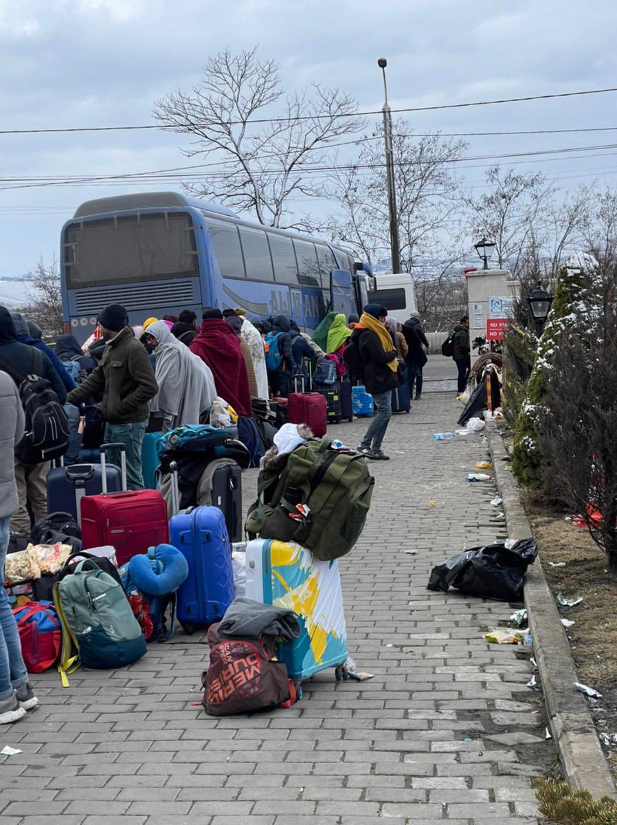 sudhirhp's tweet photo. Dr.Sunil Sharma from Himachal,
Former President, Indian Students Society, Advisor to Chancellor Bukovinian State Medical University has been on Ukrainian border since day one helping students. We salute your allegiance. https://t.co/O3EGDG7DWC