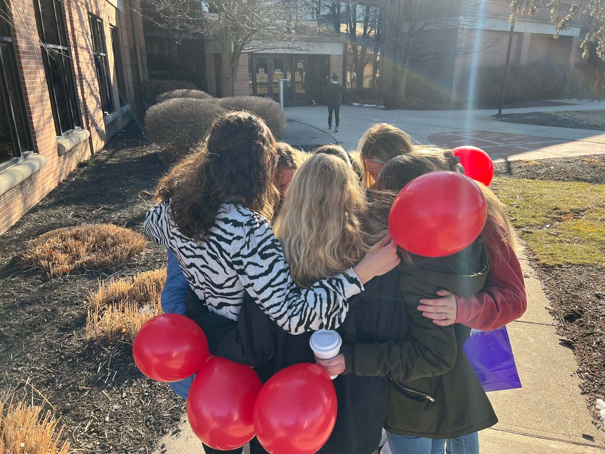 IWUWildcats's tweet image. First things first for @iwutfxc as they head to Brookings, S.D. for the 2022 NAIA Indoor National Championships!

#PlayNAIA #collegetrack #NAIATrack