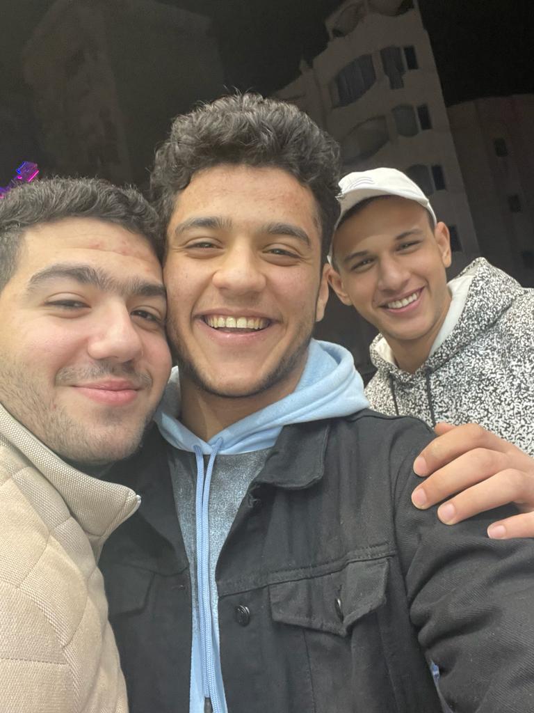 ثلاثيه مين يقدرها♥️