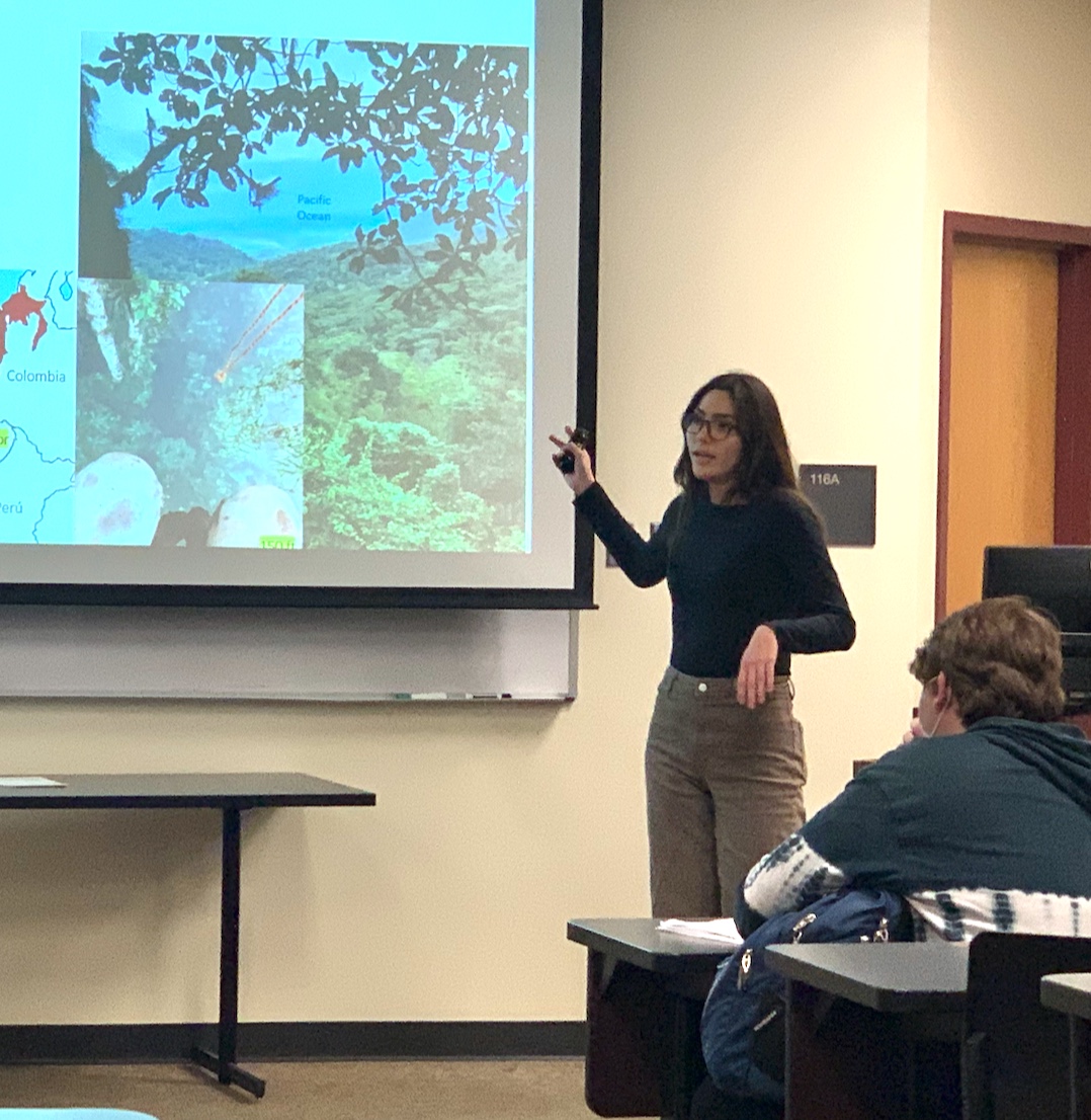 texcroc's tweet photo. I think the #RDZLab did alright at our student colloquium on Fri...Tori 🥇UG pres., Monica @wildlifemoon 🥇MS pres., Mar @anuradelmar 🥇 PhD pres., plus nice talks from Chloe and Tristan. Proud them for doing great but also for supporting each other 🥳🐸 #txstbio #txst #LatinxPI https://t.co/M4pt5HmUNM