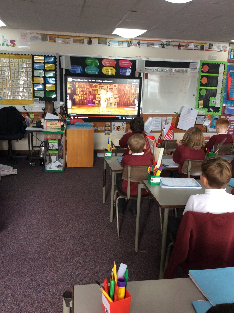 MelthamMoor's tweet photo. Year 3 have started a week long build up to World Book Day by watching World Book Day live. We enjoyed listening to the author/illustrator Cressida Cowell.
#MMYear3 #MMEnglish https://t.co/91HDDCQuia