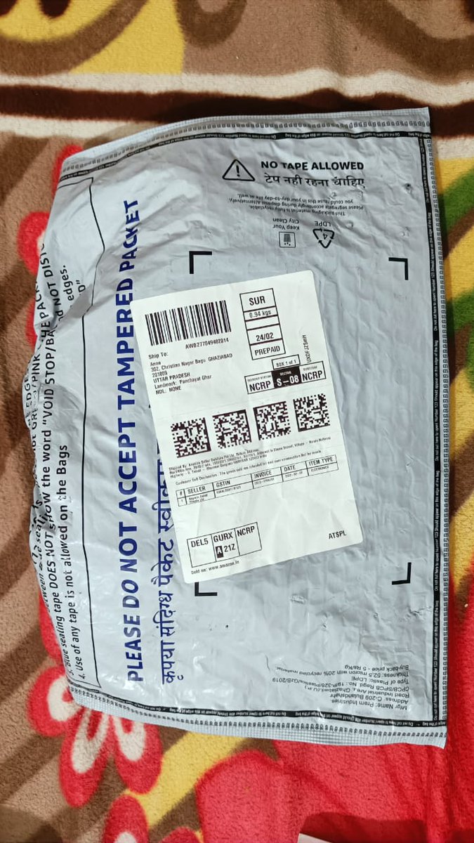 lukasgeorge12's tweet photo. Now I want the immediate resolution from Amazon otherwise i'll go to the consumer court. 
9540972425
406-5611568-9789907

@AmitAgarwal 
@JeffBezos 
@amazon 
@AmazonHelp 
#worstservice
#worstservice https://t.co/Yp6RBWGY9Y