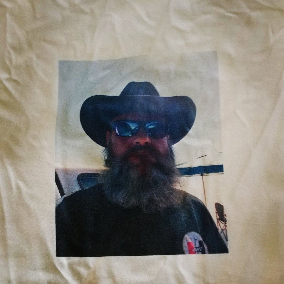 TaylorJThompso1's tweet photo. Howdy y'all. I put a pic of myself on some t shirts. #whytfnot https://t.co/19dAHKmDd0